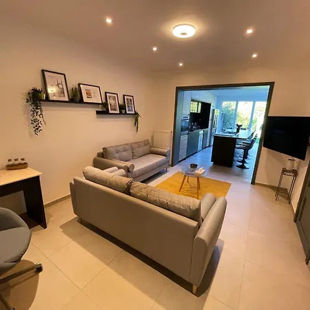 Au 11801 Bel Moderne *